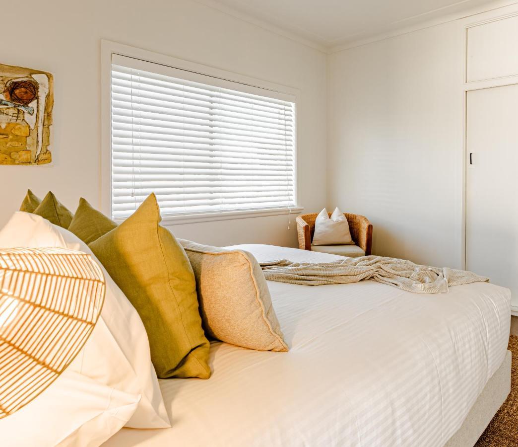 Bay Breeze Boutique Accommodation Батманс-Бей Екстер'єр фото